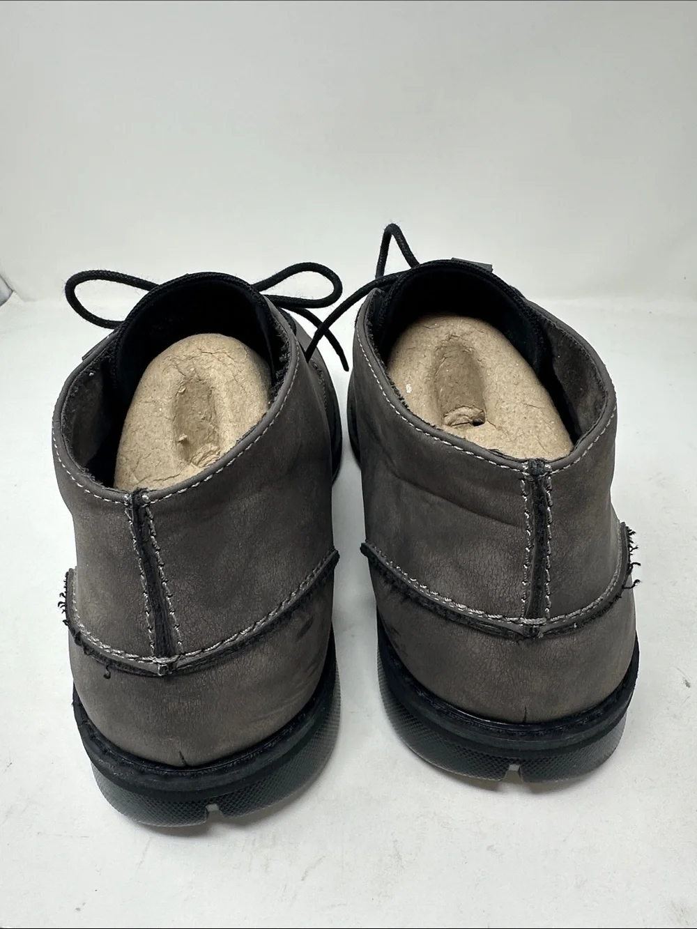 Kenneth Cole Reaction preowned these